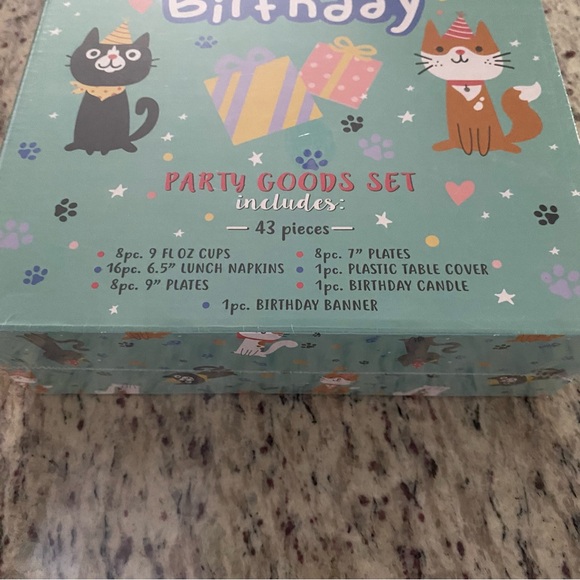 Party in a box cats kitty birthday decorations plates napkins adults kids NEW - Picture 2 of 4